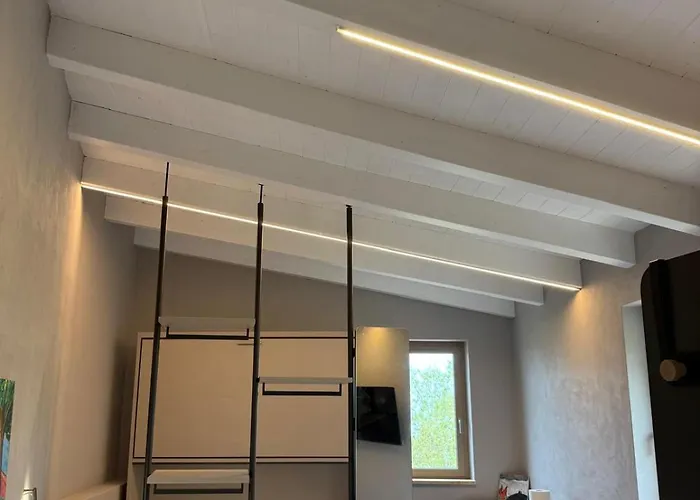 住宿加早餐酒店 Borgo Chimento 圣尼科拉阿尔切拉